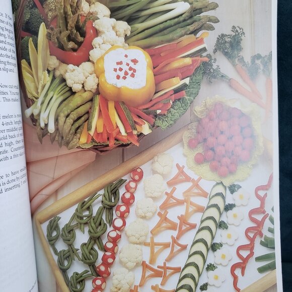 Garnish - Garnishing A Feast for the Eyes - Picture 2 of 6